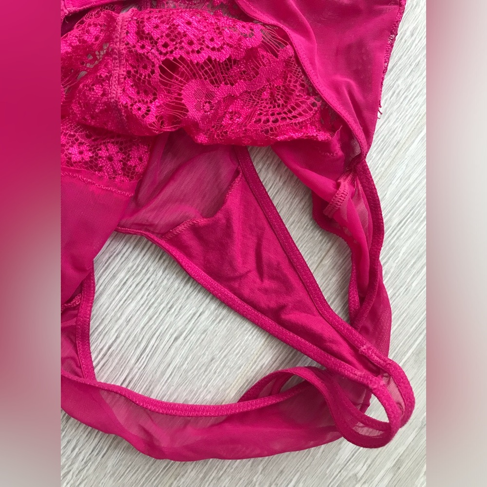 Aritzia Ten by Babaton Encore Bodysuit - Picture 13 of 15